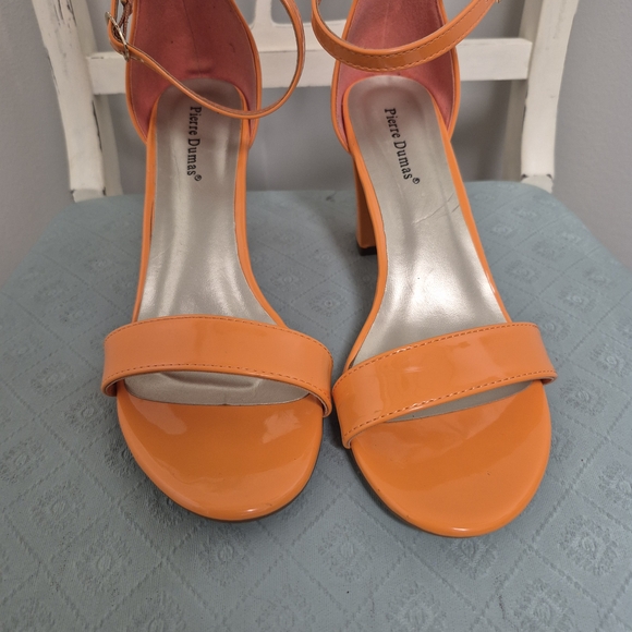 Pierre Dumas Women's Orange Sandals - Picture 2 of 10